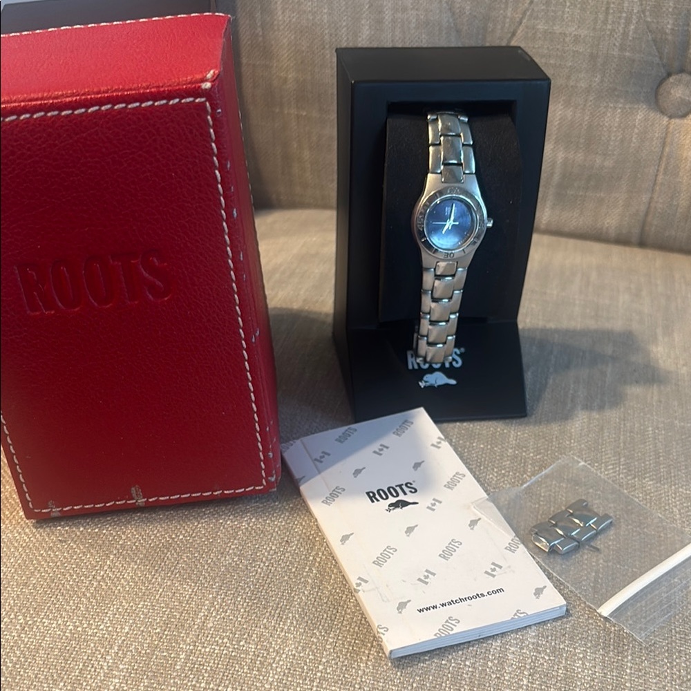 Roots Women's Stainless Steel Watch - Picture 2 of 3